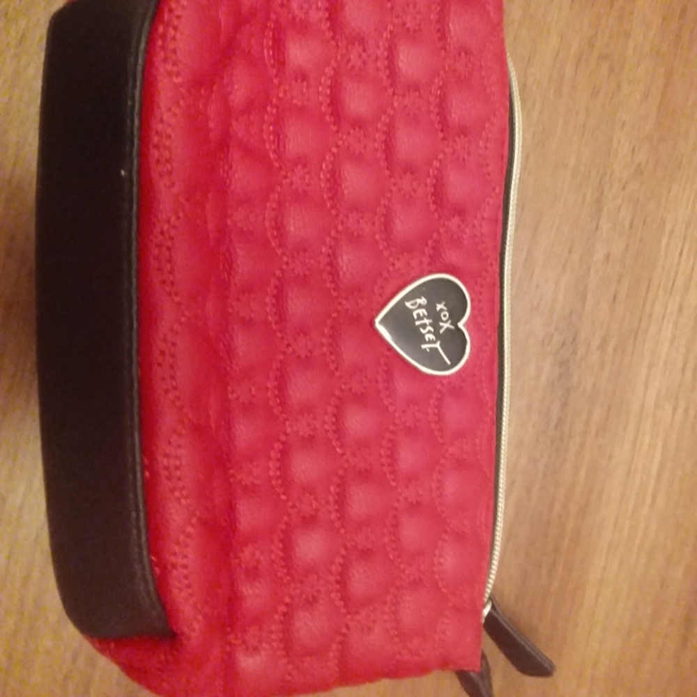 Xox Betsey makeup tote